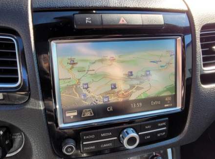 Volkswagen - Touareg