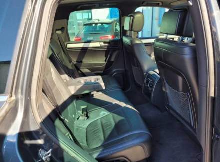 Volkswagen - Touareg