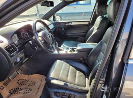 Volkswagen - Touareg