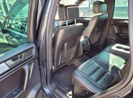 Volkswagen - Touareg