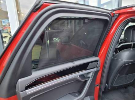 Volkswagen - Touareg