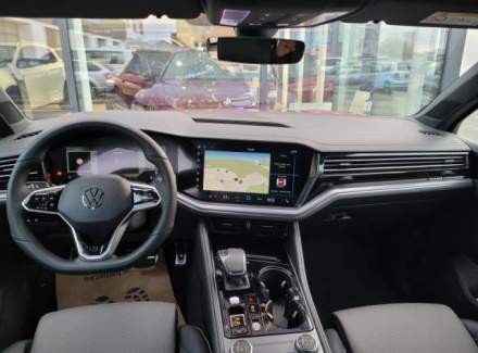 Volkswagen - Touareg