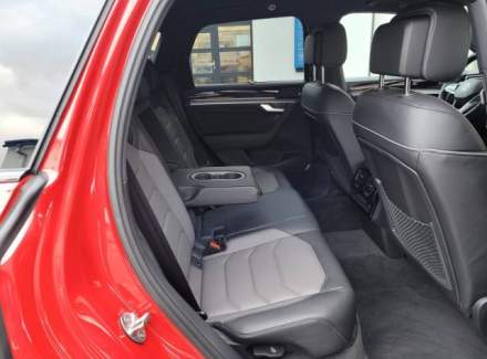 Volkswagen - Touareg