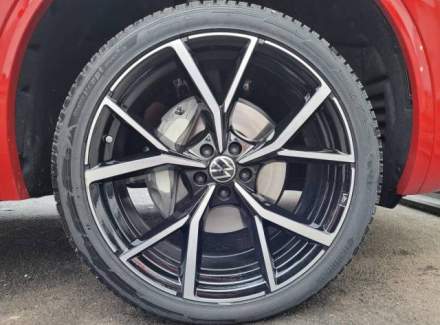 Volkswagen - Touareg