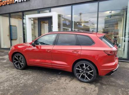 Volkswagen - Touareg