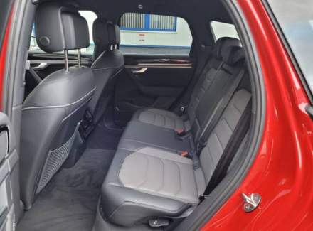 Volkswagen - Touareg