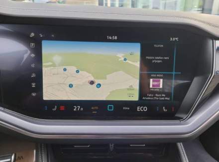 Volkswagen - Touareg