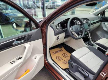 Volkswagen - Tiguan