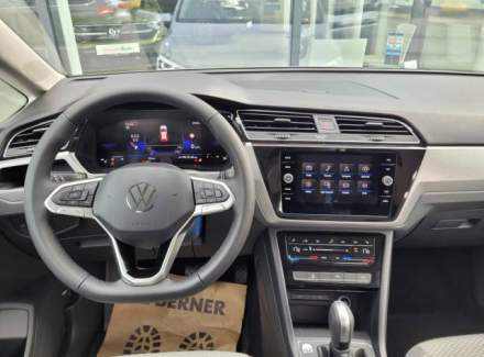 Volkswagen - Touran