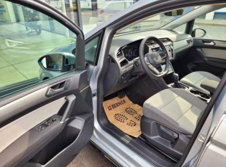 Volkswagen - Touran