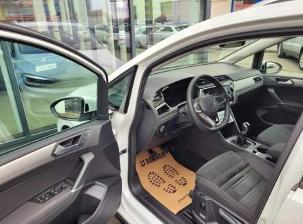 Volkswagen - Touran