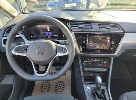 Volkswagen - Touran