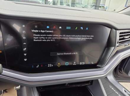 Volkswagen - Touareg