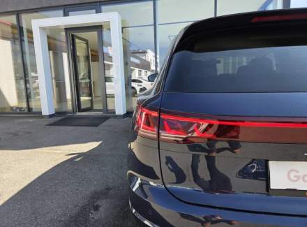 Volkswagen - Touareg