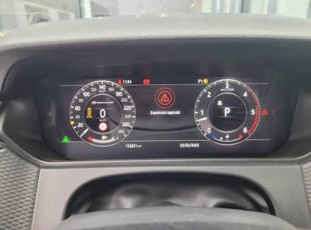 Land Rover - Range Rover Velar