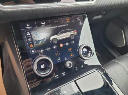 Land Rover - Range Rover Velar