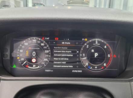 Land Rover - Range Rover Velar