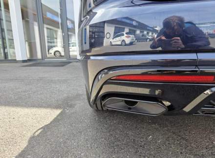 Volkswagen - Touareg