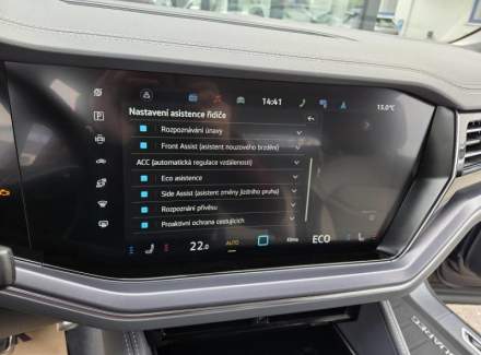 Volkswagen - Touareg