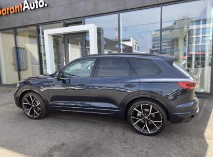 Volkswagen - Touareg