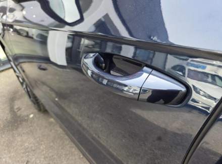 Volkswagen - Touareg