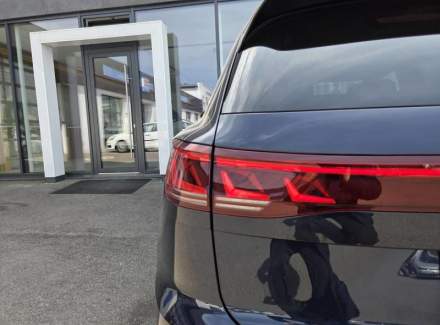 Volkswagen - Touareg