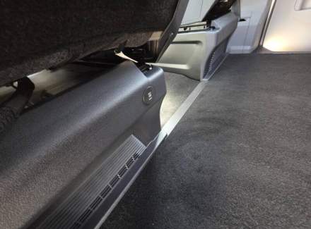 Volkswagen - Caravelle