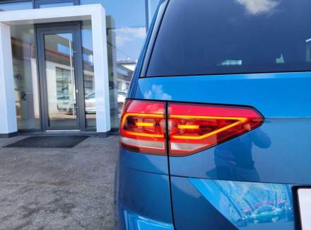 Volkswagen - Touran