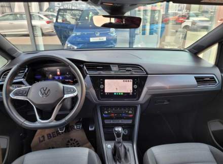 Volkswagen - Touran