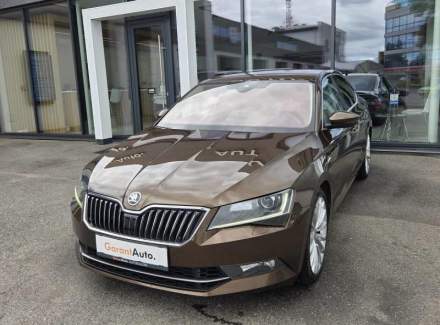 Škoda - Superb