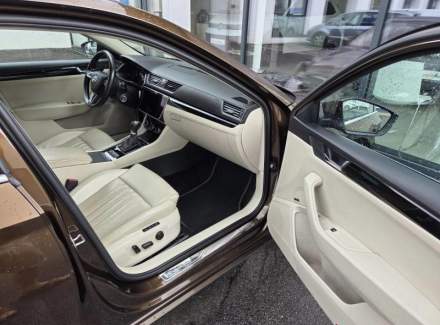 Škoda - Superb