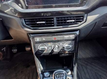 Volkswagen - T-Cross