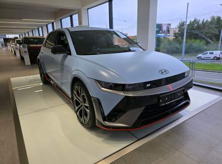 Hyundai - IONIQ 5