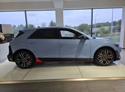 Hyundai - IONIQ 5
