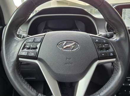 Hyundai - Tucson