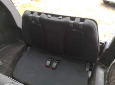 Mitsubishi - Outlander