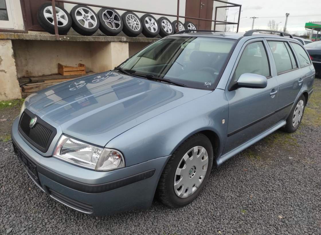 Škoda - Octavia