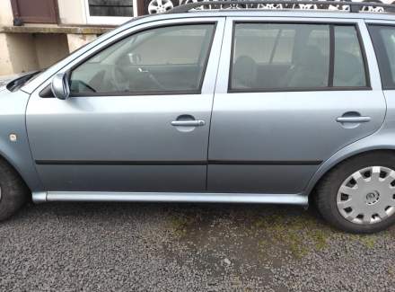 Škoda - Octavia
