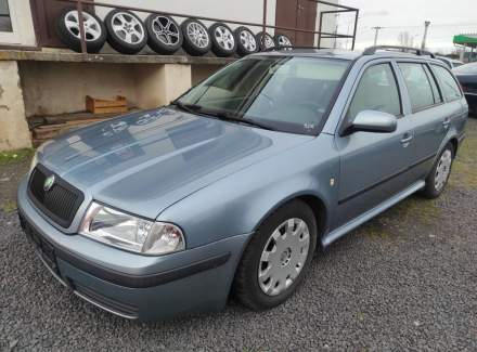 Škoda - Octavia