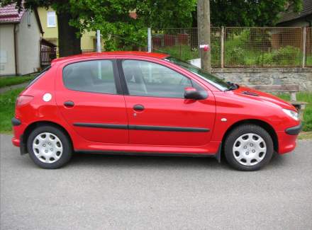 Peugeot - 206
