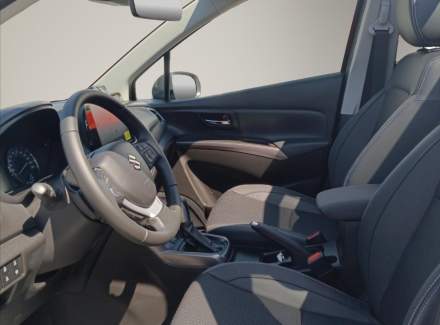 Suzuki - SX4