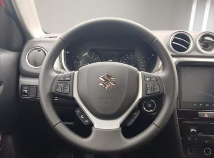 Suzuki - Vitara