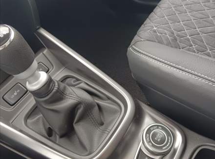 Suzuki - Vitara