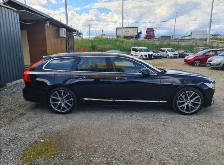 Volvo - V90