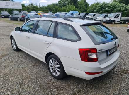 Škoda - Octavia