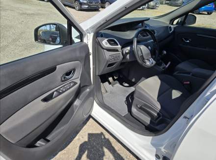Renault - Scenic