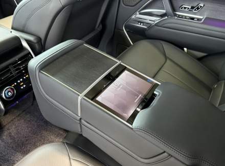 Land Rover - Range Rover