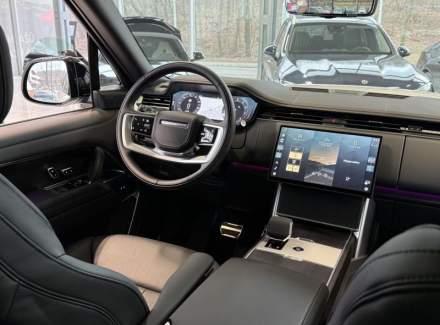 Land Rover - Range Rover