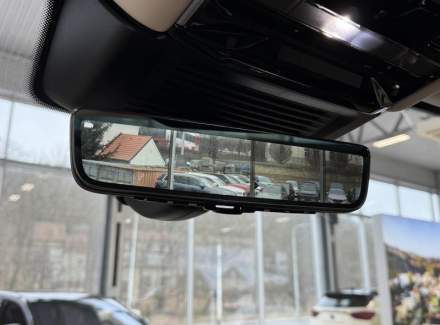 Land Rover - Range Rover