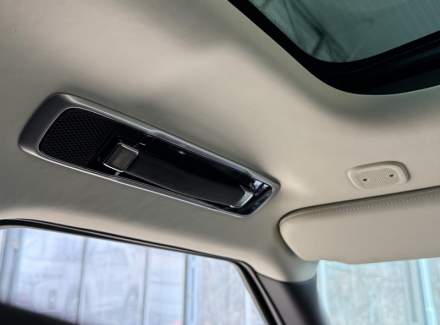 Land Rover - Range Rover